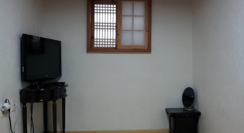 Han Hanok Guesthouse Seoul Ruang foto